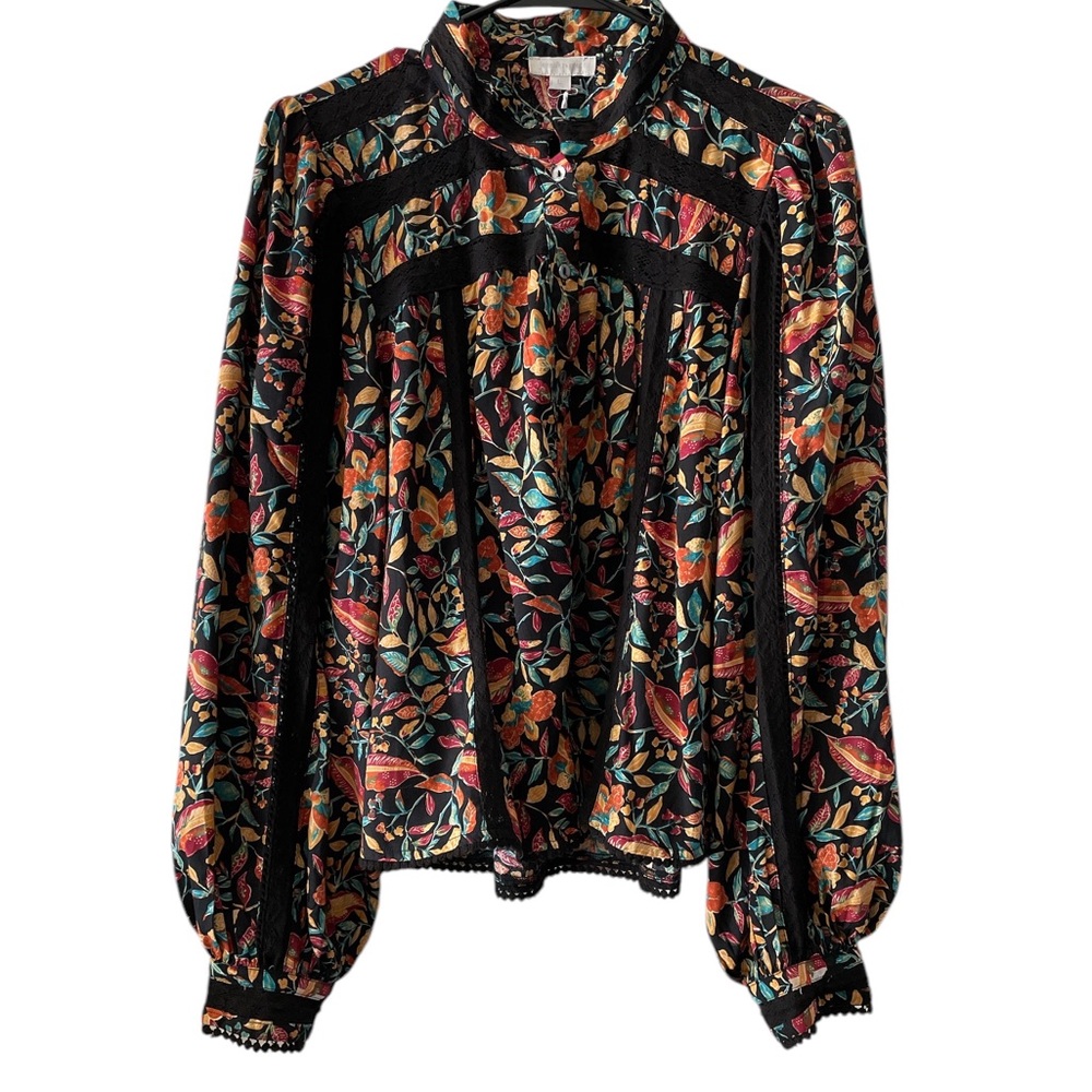 Jennifer & Grace NWT Lia print eyelet button up blouse